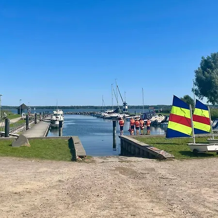 Am Kummerower * Salem (Mecklenburg-Vorpommern)